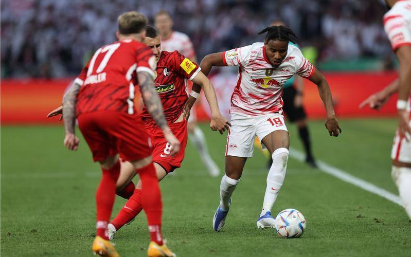 爱游戏手机版莱比锡冲刺阶段手感冰凉，志在德国杯名次提升，值得警惕，心理建设被强调的简单介绍